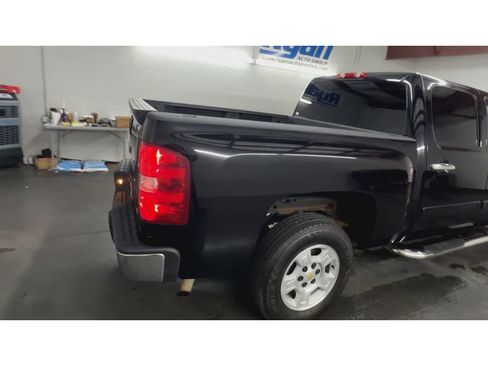 Used 2008 Chevrolet Silverado 1500 LT w/ Power Pack Plus RWD image 8