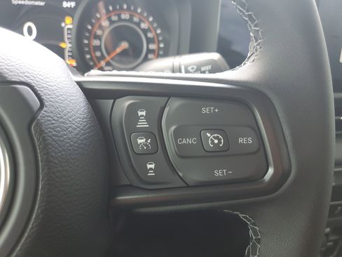 New 2026 Jeep Gladiator Mojave w/ Safety Group AWD/4WD image 15