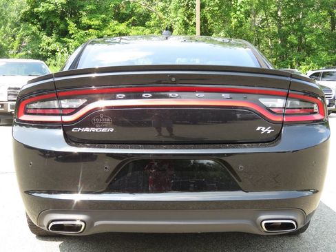 Used 2015 Dodge Charger R/T w/ Premium Group RWD image 6