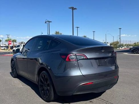 Used 2023 Tesla Model Y Long Range AWD/4WD image 7