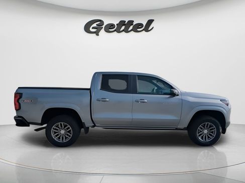 Used 2023 Chevrolet Colorado LT w/ LT Convenience Package image 9