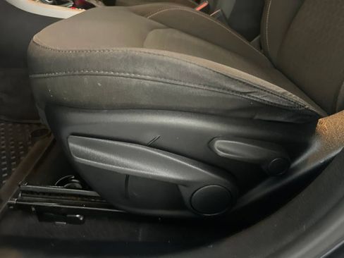 Used 2018 Jeep Compass Sport w/ Cold Weather Group AWD/4WD image 51