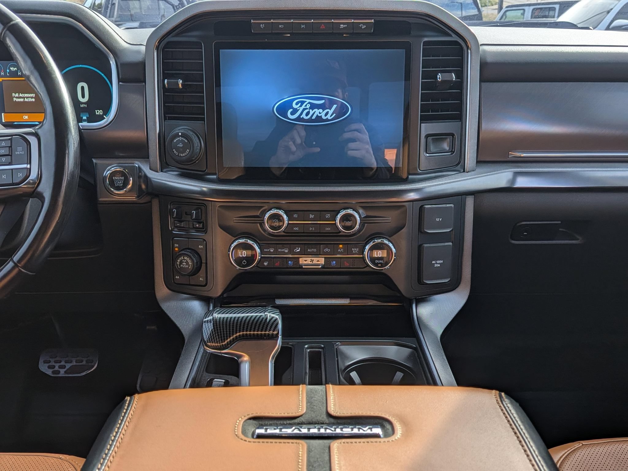 Used 2021 Ford F150 Platinum w/ FX4 Off-Road Package AWD/4WD image 11