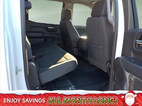 Used 2022 Chevrolet Silverado 1500 Custom w/ Safety Confidence Package image 8