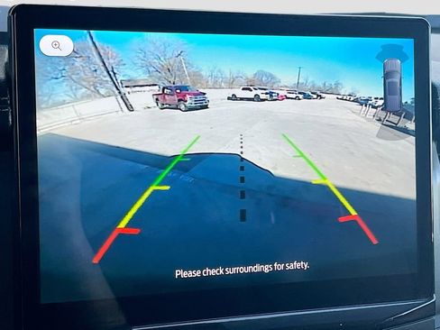 Used 2023 Ford Expedition XLT RWD image 14