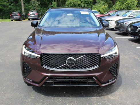 New 2026 Volvo XC60 B5 Plus w/ Protection Package Premier image 8