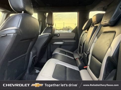Used 2023 Ford Bronco Wildtrak AWD/4WD image 31