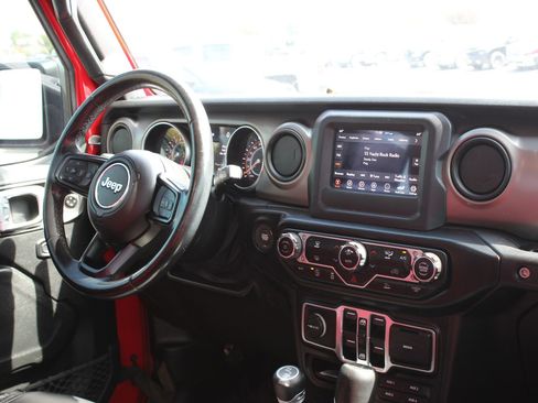Used 2020 Jeep Gladiator Sport w/ Quick Order Package 24S AWD/4WD image 23