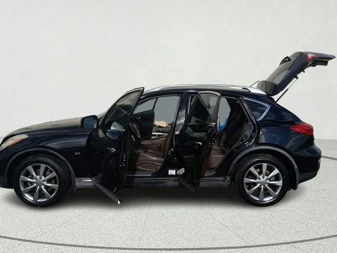 Used 2017 INFINITI QX50 2WD w/ Premium Plus Package image 11