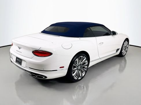 Certified 2023 Bentley Continental GT Mulliner AWD/4WD image 8