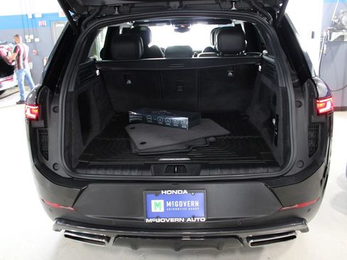 Used 2023 Land Rover Range Rover Sport SE AWD/4WD image 23