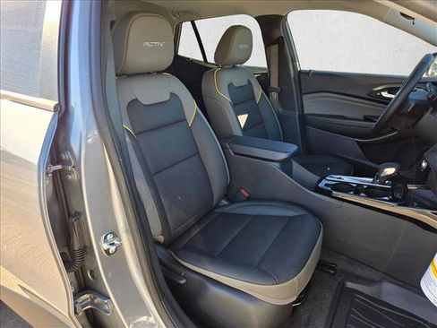 New 2026 Chevrolet Trax ACTIV w/ Sunroof Package image 18