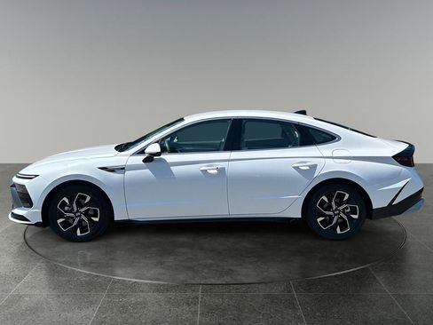 Used 2025 Hyundai Sonata SEL FWD image 5