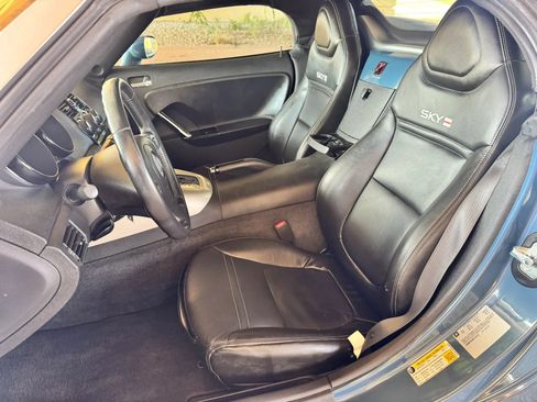 Used 2008 Saturn Sky Red Line RWD image 11