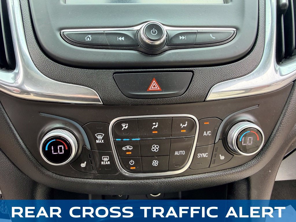 Used 2018 Chevrolet Equinox LT AWD/4WD image 21