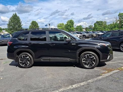 Certified 2025 Subaru Forester Limited AWD/4WD image 11