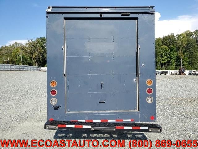 Used 2021 Ford Transit 350 DRW RWD image 6