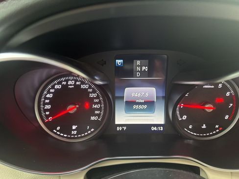 Used 2018 Mercedes-Benz GLC 300 image 29