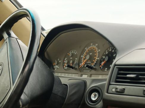 Used 1990 Mercedes-Benz 300 SL image 29