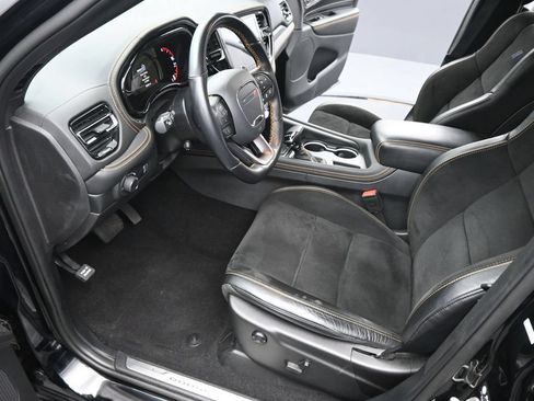 Used 2023 Dodge Durango R/T AWD/4WD image 9