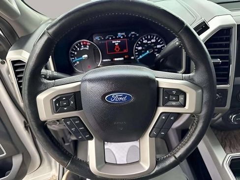 Used 2019 Ford F250 Lariat w/ Lariat Ultimate Package image 11