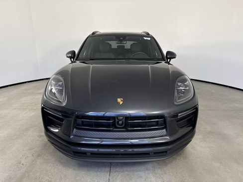 Certified 2026 Porsche Macan AWD/4WD image 10