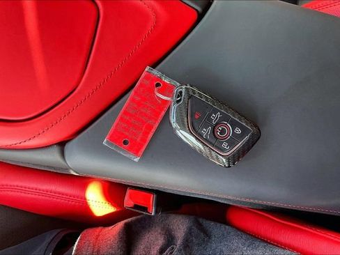 Used 2022 Chevrolet Corvette Stingray Premium Cpe w/ Z51 Performance Package image 12