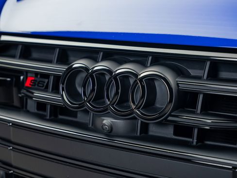 Used 2022 Audi S6 Prestige AWD/4WD image 11