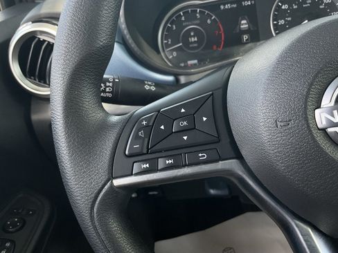 Used 2025 Nissan Versa SV w/ Trunk Package FWD image 31