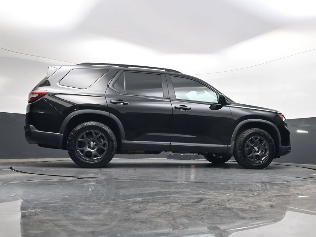 Used 2023 Honda Pilot TrailSport image 47