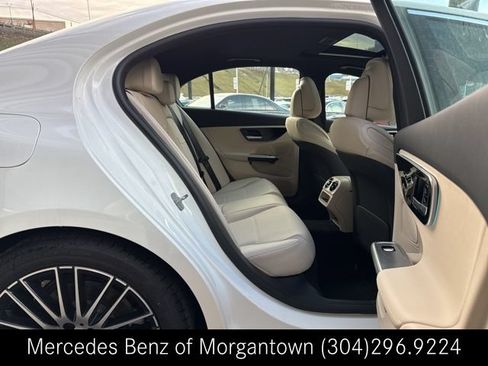 Used 2024 Mercedes-Benz C 300 4MATIC Sedan image 21