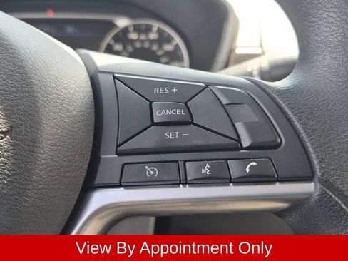 Used 2025 Nissan Altima 2.5 SV FWD image 15