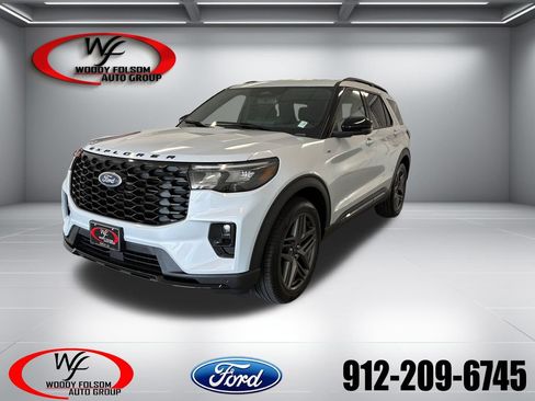 New 2026 Ford Explorer ST-Line w/ ST-Line Street Pack RWD image 1