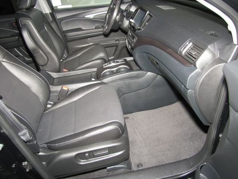Used 2023 Honda Ridgeline RTL-E image 21