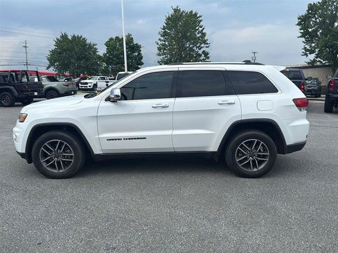 Used 2020 Jeep Grand Cherokee Limited w/ Trailer Tow Group IV AWD/4WD image 2