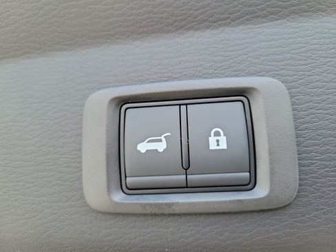 New 2026 Mitsubishi Outlander SE FWD image 10