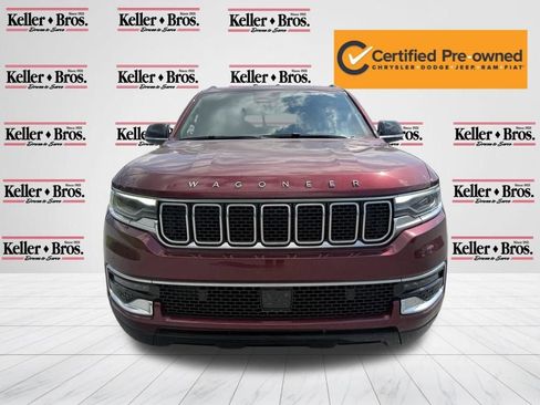 Used 2025 Jeep Wagoneer L 4WD image 2