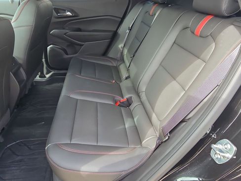 Certified 2025 Chevrolet Trax RS w/ Sunroof Package image 26