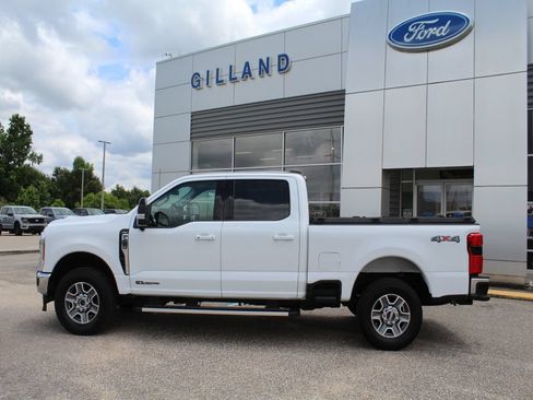 Used 2026 Ford F250 Lariat AWD/4WD image 9