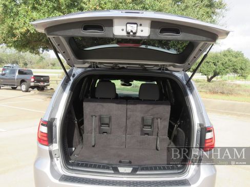 Used 2020 Dodge Durango SXT image 18