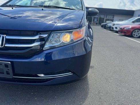 Used 2015 Honda Odyssey LX image 11