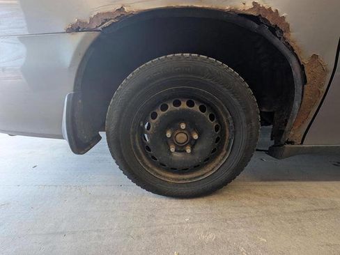 Used 2000 Honda Odyssey EX image 16
