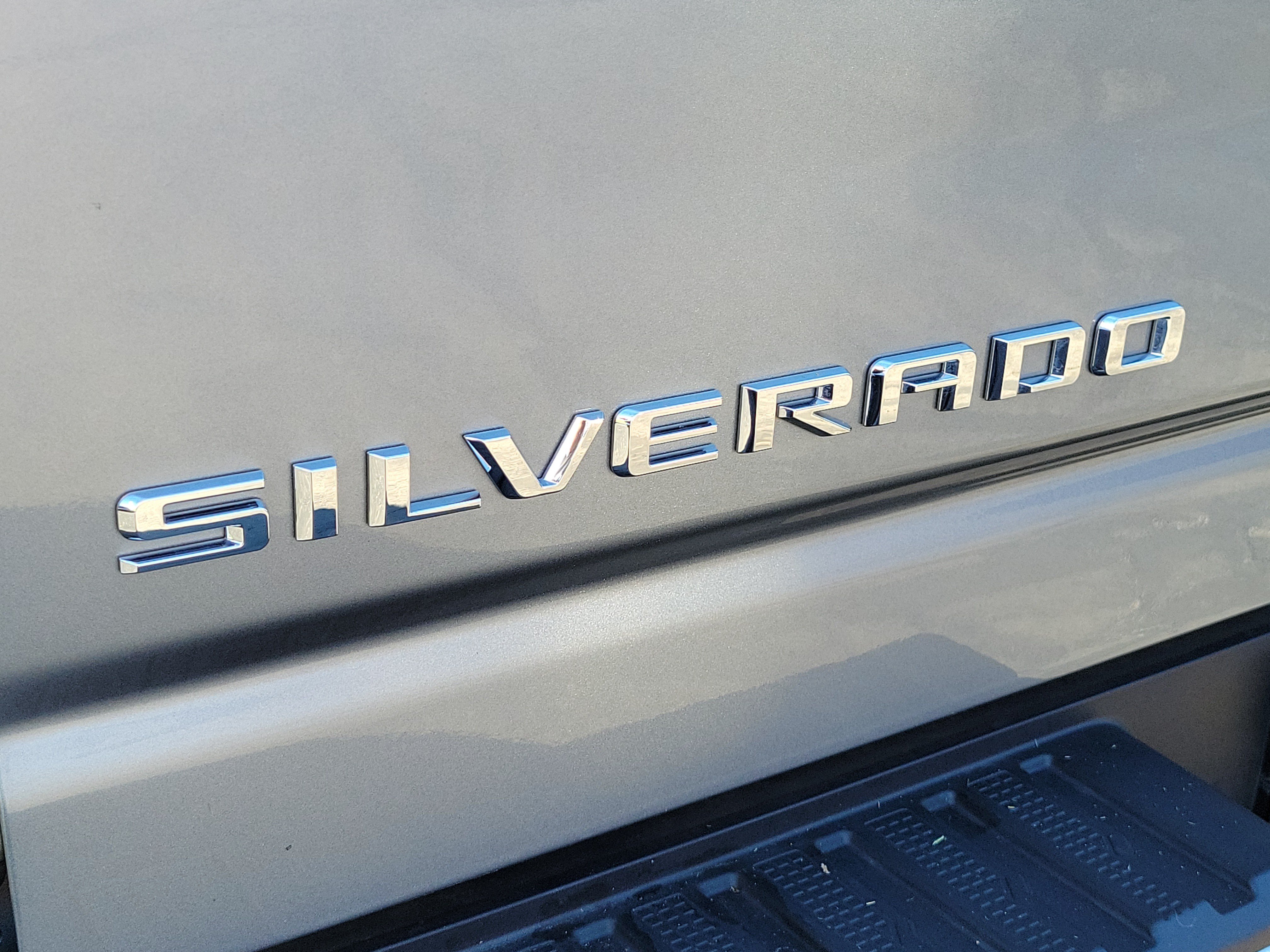 Used 2025 Chevrolet Silverado 2500 LT w/ Texas Edition AWD/4WD image 7