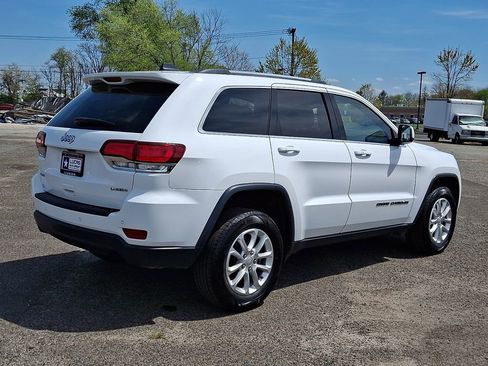 Used 2021 Jeep Grand Cherokee Laredo AWD/4WD image 12