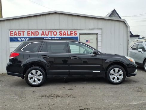 Used 2012 Subaru Outback 2.5i Premium image 2