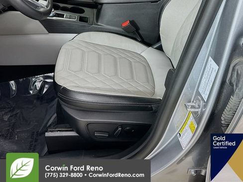 Certified 2024 Ford Escape Platinum w/ Premium Technology Package AWD/4WD image 23