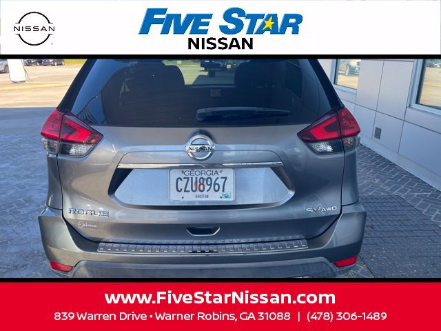 Used 2018 Nissan Rogue SV AWD/4WD image 5