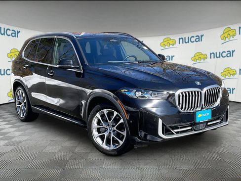 Used 2025 BMW X5 xDrive50e image 1