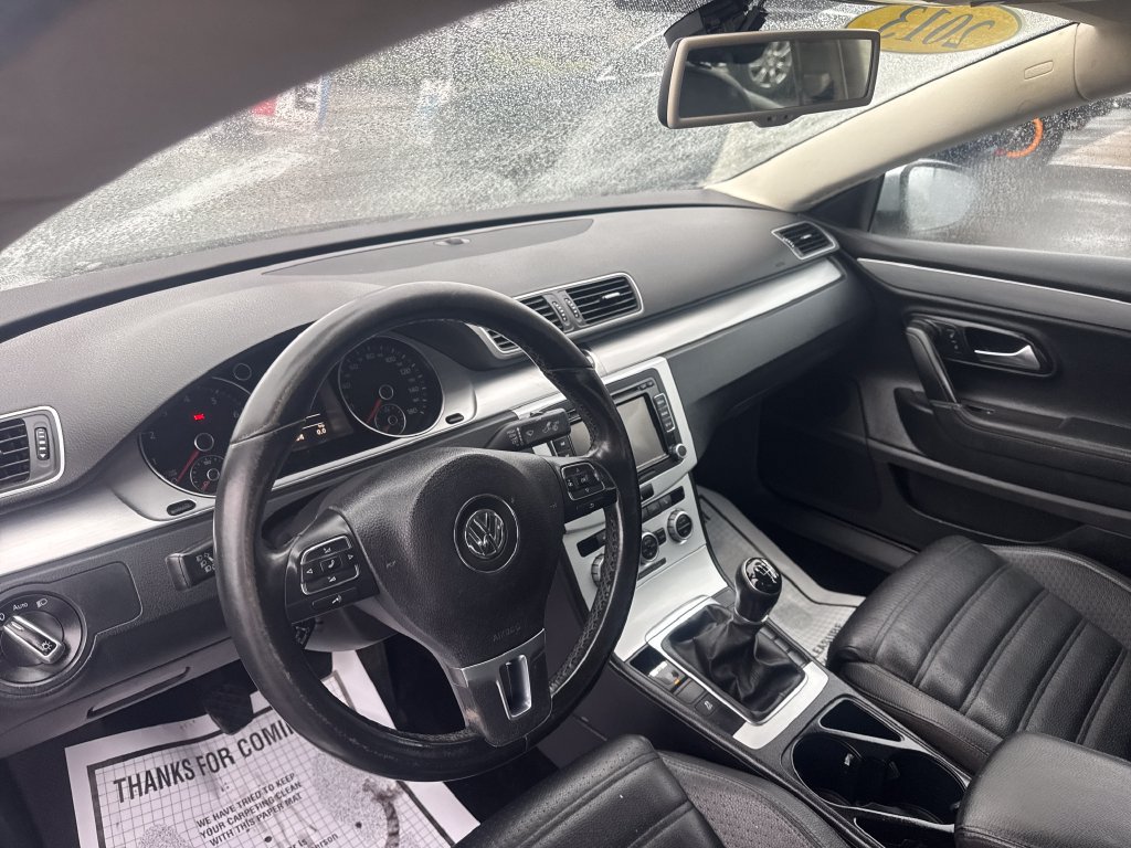Used 2013 Volkswagen CC Sport FWD image 12