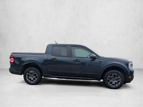 Used 2022 Ford Maverick XLT FWD image 4